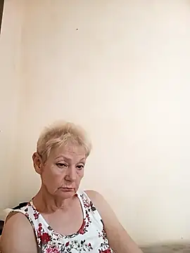 Snapshot of Calypso-Loove chatting on June 25, 2026, 9:14 am Calypso-Loove online show from June 25, 2026, 9:14 am