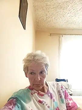 Snapshot of Calypso-Loove chatting on July 27, 2026, 2:57 pm Calypso-Loove online show from July 27, 2026, 2:57 pm