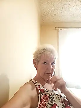 Snapshot of Calypso-Loove chatting on July 11, 2026, 9:20 am Calypso-Loove online show from July 11, 2026, 9:20 am