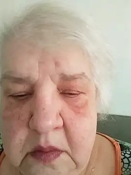 Snapshot of HapinessLovee chatting on March 15, 2026, 7:37 am HapinessLovee online show from March 15, 2026, 7:37 am