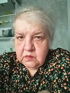 HapinessLovee online show from April 23, 2026, 6:31 am
