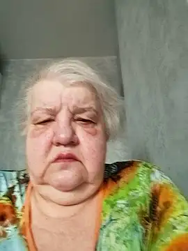 Snapshot of HapinessLovee chatting on March 9, 2026, 9:02 am HapinessLovee online show from March 9, 2026, 9:02 am