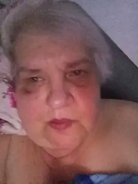Snapshot of HapinessLovee chatting on June 9, 2026, 8:32 pm HapinessLovee online show from June 9, 2026, 8:32 pm