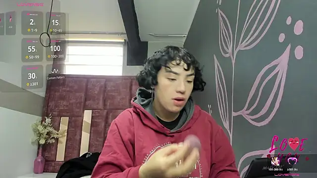 Kiara Fox   online show from February 25, 2026, 8:30 pm