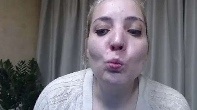sweetpussy online show from March 26, 2026, 3:32 pm