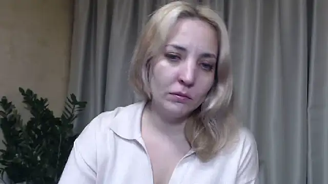 sweetpussy online show from November 15, 2025, 3:05 pm