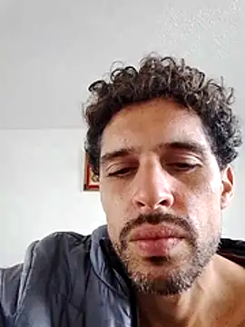 Snapshot of ignaccioCh chatting on December 4, 2025, 7:57 pm ignaccioCh online show from December 4, 2025, 7:57 pm