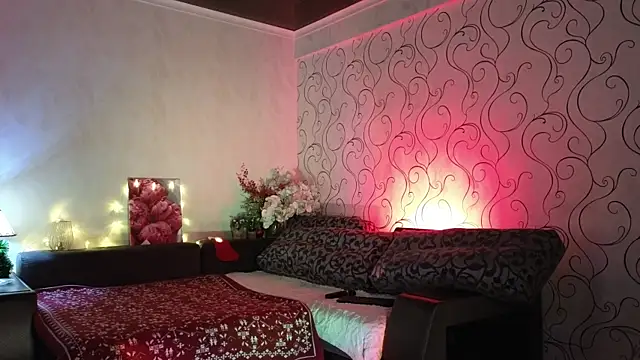 Snapshot of Murinskaya chatting on December 15, 2025, 7:41 pm Murinskaya online show from December 15, 2025, 7:41 pm