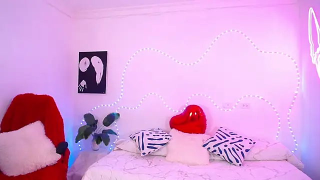 Snapshot of Sofia_tgn chatting on February 19, 2026, 6:27 pm Sofia tgn online show from February 19, 2026, 6:27 pm