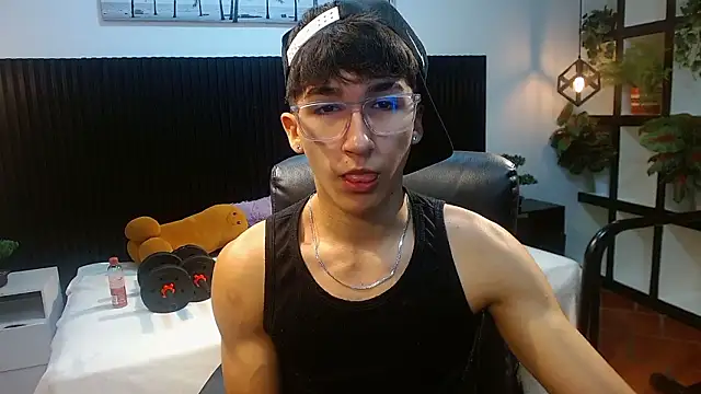 Snapshot of jeremy_job chatting on February 21, 2026, 11:34 am jeremy job online show from February 21, 2026, 11:34 am