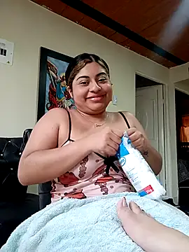 MariaPaula22  online show from January 13, 2026, 6:12 pm