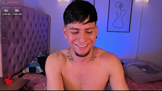 Snapshot of vaalentiino chatting on February 6, 2026, 11:01 pm vaalentiino online show from February 6, 2026, 11:01 pm