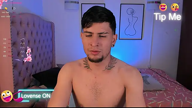 Snapshot of vaalentiino chatting on February 10, 2026, 5:56 pm vaalentiino online show from February 10, 2026, 5:56 pm