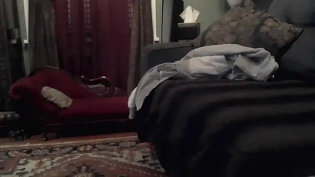 Snapshot of MeatDaddy38 chatting on January 13, 2026, 10:35 pm MeatDaddy38 online show from January 13, 2026, 10:35 pm