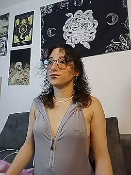 Snapshot of little__ammy chatting on July 3, 2026, 1:56 am little ammy online show from July 3, 2026, 1:56 am