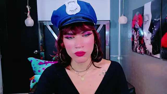 Snapshot of Arielle_Soren chatting on December 19, 2025, 9:06 pm Arielle Soren online show from December 19, 2025, 9:06 pm