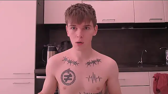 Snapshot of Fredd_Xanders chatting on March 4, 2026, 9:06 am Fredd Xanders online show from March 4, 2026, 9:06 am