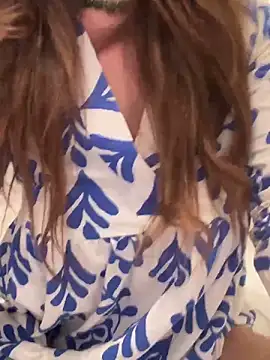 Snapshot of Deborahoff chatting on March 5, 2026, 9:06 am Deborahoff online show from March 5, 2026, 9:06 am