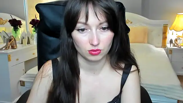 Snapshot of RosiAlina chatting on May 13, 2026, 6:42 am RosiAlina online show from May 13, 2026, 6:42 am