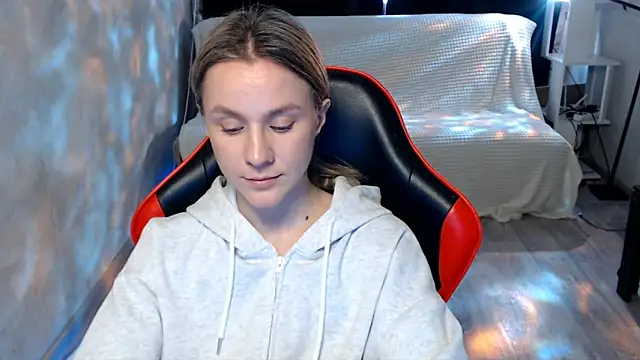 Snapshot of MiaBun1 chatting on March 16, 2026, 5:44 am MiaBun1 online show from March 16, 2026, 5:44 am