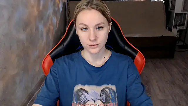 Snapshot of MiaBun1 chatting on February 17, 2026, 4:10 am MiaBun1 online show from February 17, 2026, 4:10 am