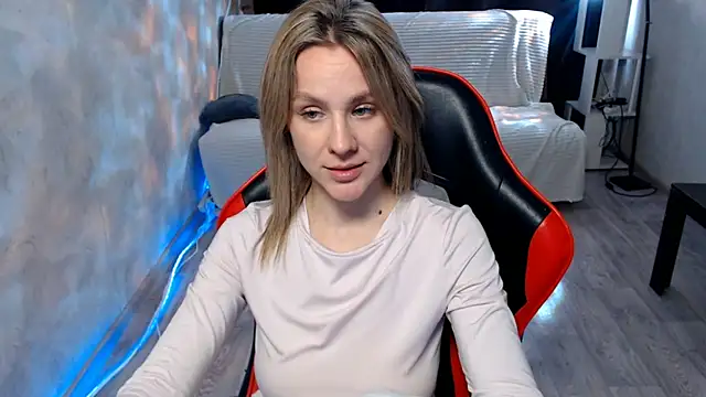 Snapshot of MiaBun1 chatting on March 2, 2026, 7:15 am MiaBun1 online show from March 2, 2026, 7:15 am