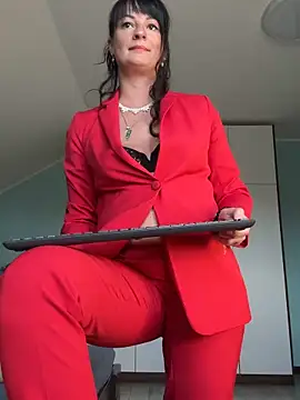 CherryCherry03 online show from April 24, 2026, 9:22 am