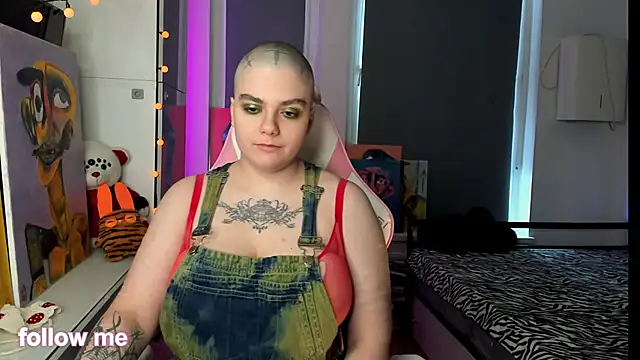 enigmastella online show from January 18, 2026, 11:02 am