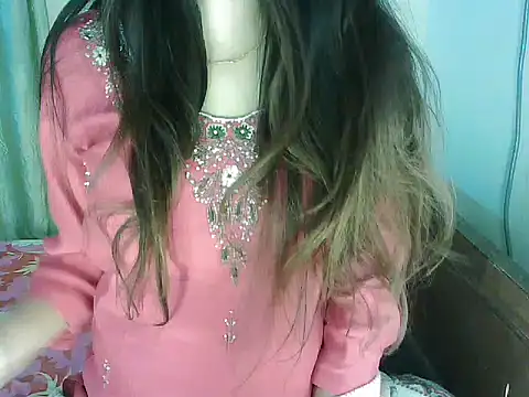 Your LIILI online show from February 18, 2026, 7:10 pm