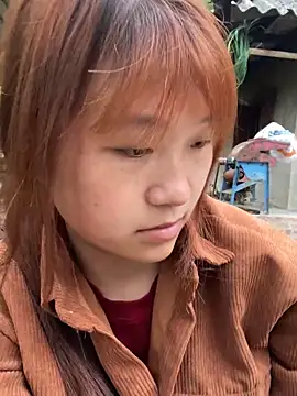 hinata-xx online show from April 30, 2026, 10:33 am