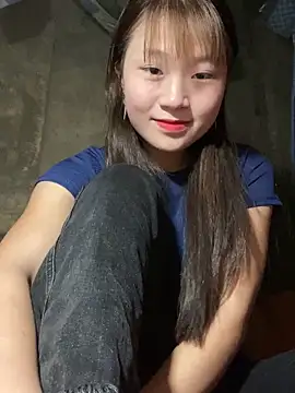 hinata-xx online show from February 6, 2026, 4:52 am