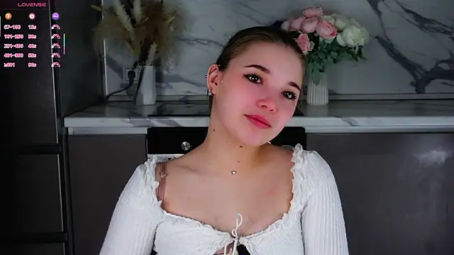 SolBurri online show from February 27, 2026, 4:12 am