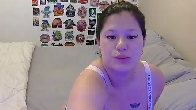 Snapshot of purpule_2 chatting on June 19, 2026, 3:29 pm purpule 2 online show from June 19, 2026, 3:29 pm