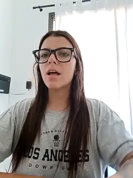 lililovexx online show from February 17, 2026, 1:30 pm