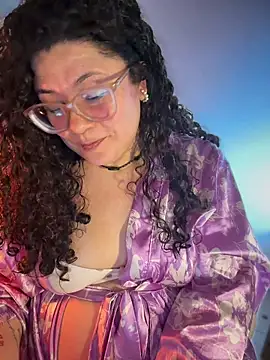VanesssaMilf  online show from June 26, 2026, 3:12 am