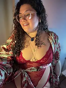 VanesssaMilf  online show from July 1, 2026, 3:18 am