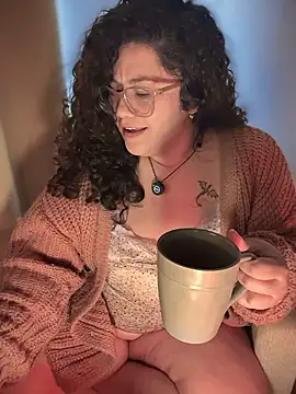 VanesssaMilf  online show from January 18, 2026, 3:26 pm