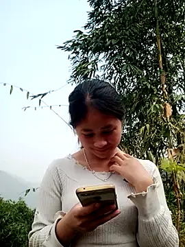 Him MountainGirl online show from January 13, 2026, 5:33 am