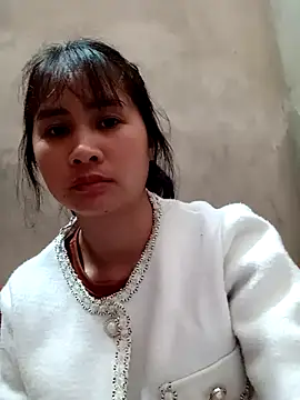 Him MountainGirl online show from February 18, 2026, 2:09 am