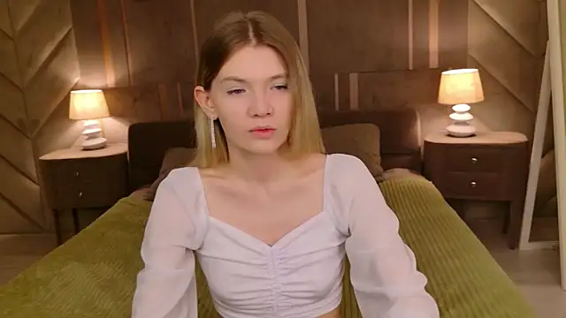 Snapshot of Vivien_Hans chatting on March 15, 2026, 8:27 pm Vivien Hans online show from March 15, 2026, 8:27 pm