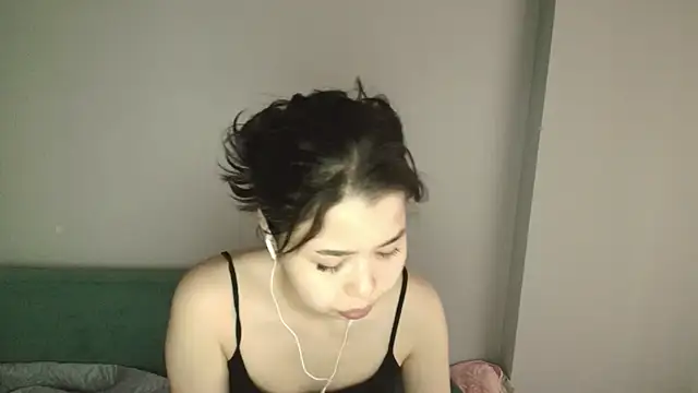 Snapshot of kimyjina chatting on May 19, 2026, 3:02 am kimyjina online show from May 19, 2026, 3:02 am