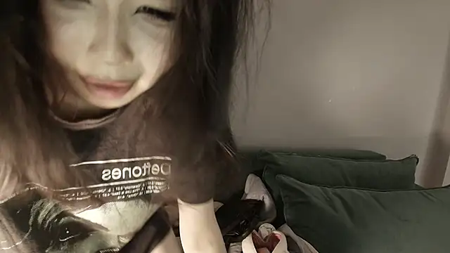 Snapshot of kimyjina chatting on June 8, 2026, 6:25 am kimyjina online show from June 8, 2026, 6:25 am