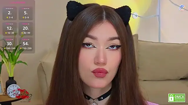 oliviaah  online show from May 5, 2026, 2:42 pm