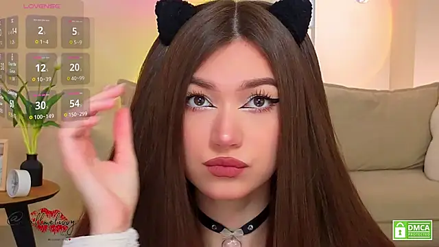 oliviaah  online show from April 22, 2026, 2:46 pm