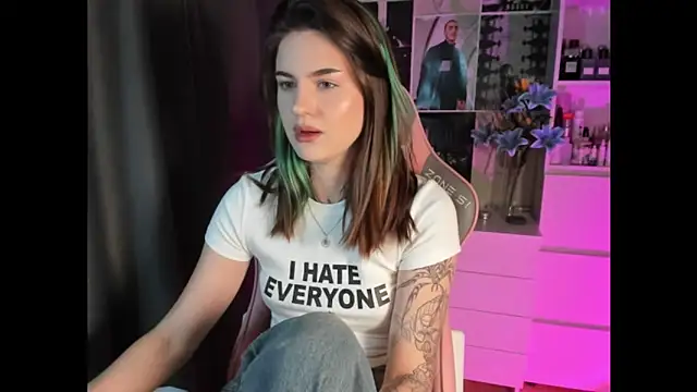 Snapshot of NikkieKitty chatting on March 12, 2026, 10:08 am NikkieKitty online show from March 12, 2026, 10:08 am