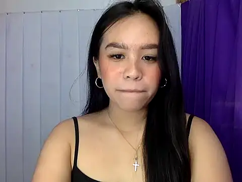 Lovely apple19 online show from May 1, 2026, 2:55 pm
