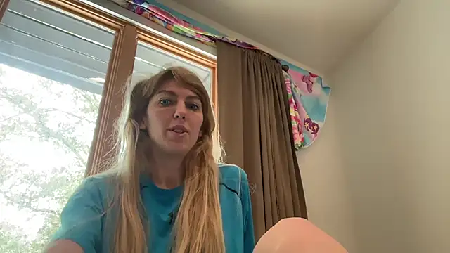CelestialRuby online show from April 26, 2026, 7:33 pm
