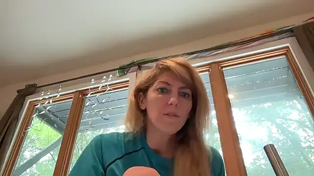 Snapshot of CelestialRuby chatting on July 24, 2026, 6:26 pm CelestialRuby online show from July 24, 2026, 6:26 pm