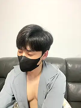 kimze7 online show from January 8, 2026, 2:34 pm