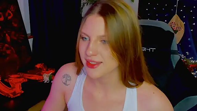 Snapshot of AryaWeil chatting on December 14, 2025, 2:55 pm AryaWeil online show from December 14, 2025, 2:55 pm